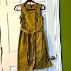 Wrinkled but in EUC. J.Crew classic khaki trench sleeveless dress WITH POCKETS!